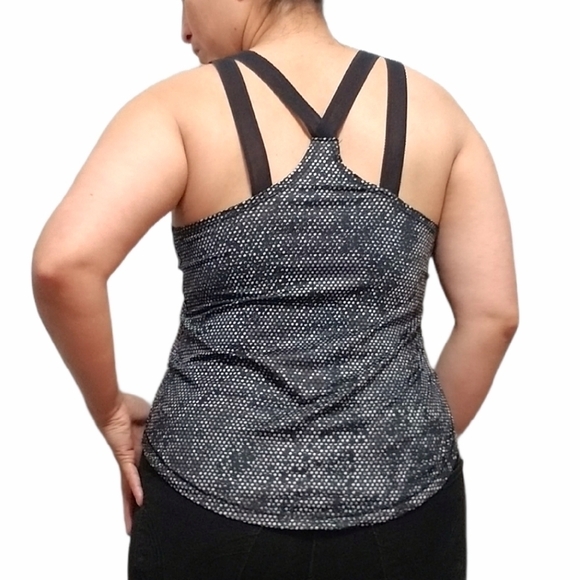 Under Armour, Colors: Black, Gray and White,tank top,  size XS. - Picture 3 of 8